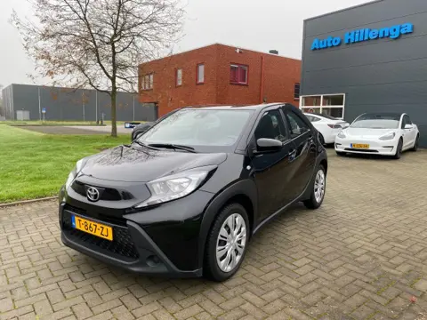 TOYOTA AYGO X 1.0 VVT-i MT Play