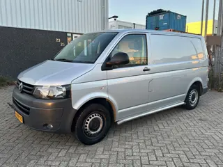 Volkswagen Transporter 2.0 TDI L1H1 T800 DC Budgetline 2011 Airco