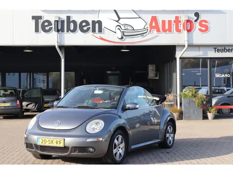 Volkswagen New Beetle Cabriolet 1.6 Highline Airco, Trekhaak, Stoelverwarming, Cruise control