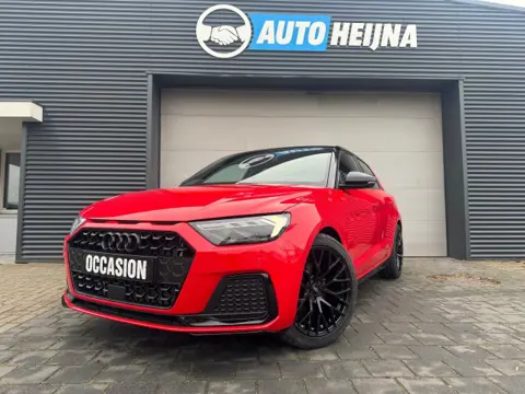 AUDI A1 30 tfsi s tronic black pack s line
