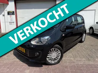 Volkswagen Up! 1.0 high up! |NIEUW APK |CAR PLAY|AIRCO |CRUISE CNTRL|STOEL VERWARMING|LM VELGEN|