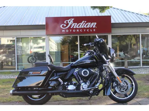 Harley-Davidson Street Glide  FLHX