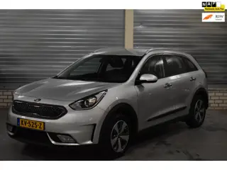 Kia Niro 1.6 GDi Hybrid First Edition 1e Eigenaar + Navigatie|Wiffi|Bluetooth|Camera|Parkeersensoren