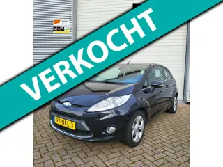 Ford Fiesta 1.25 Titanium Apk Clima RIJKLAAR!