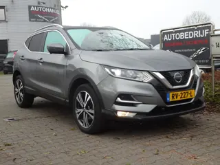 Nissan QASHQAI 1.2 N-Connecta Trekhaak Pano-dak (bj 2018)