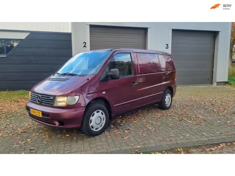Mercedes-Benz Vito 114 VITO BENZINE 140PK 2001 136000KM GELOPEN
