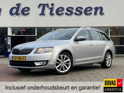 Škoda Octavia Combi 1.2 TSI Greentech Ambition Businessline Navi, PDC, Stoelvrw., Rijklaar met beurt