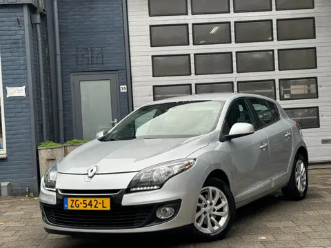 Renault Mégane 1.2 TCe Collection | Clima | Cruise | Navi | PDC V+A