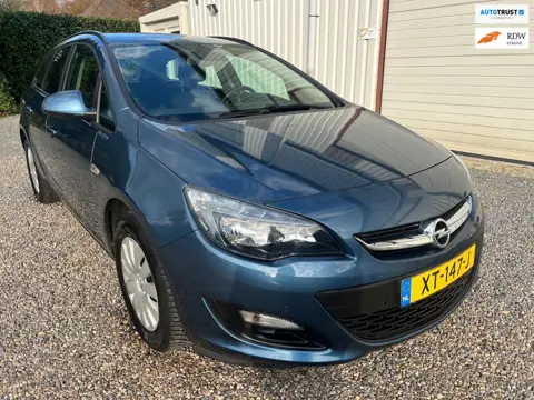 Opel Astra Sports Tourer 1.6 CDTi Edition 4xNEW-BANDEN.CRUISE.NAVI!
