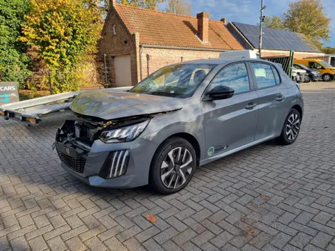 Peugeot 208 Hybrid e-DCS6 Allure (bj 2025, automaat)