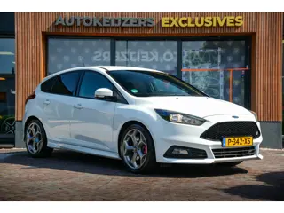 Ford Focus 2.0 ST-3 250 pk Keyless Stuurverw. Cruise Clima 18''LM