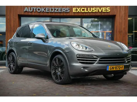 Porsche Cayenne 3.0 D Platinum Edition Panoramadak Leer Cruise Navigatie PDC
