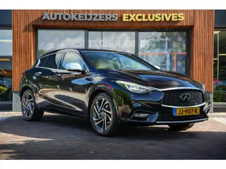 Infiniti Q30 1.6t Premium Tech Gallery White Cruise Clima Bose Leer Memory