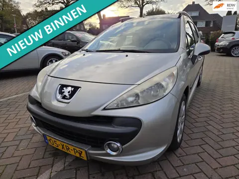 Peugeot 207 SW 1.4 VTi XS LEUKE AUTO RIJDT EN SCHAKELT GOED