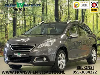 Peugeot 2008 1.2 PureTech Féline | Panoramadak | 16'' Lichtmetaal | Parkeersensoren achter | Aircond