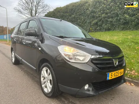 Dacia Lodgy 1.2 TCe Blackline 7p. Lederen bekleding - Navi - PDC - Trekhaak