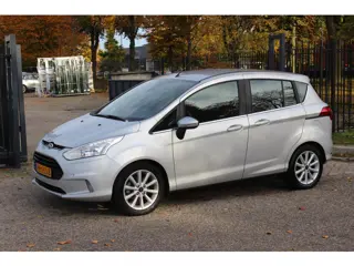 Ford B-Max 1.0 EcoBoost Titanium, camera, navigatie!