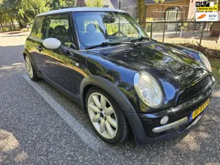 Mini Mini 1.6 Cooper Chili ALLEEN IN ONDERDELEN