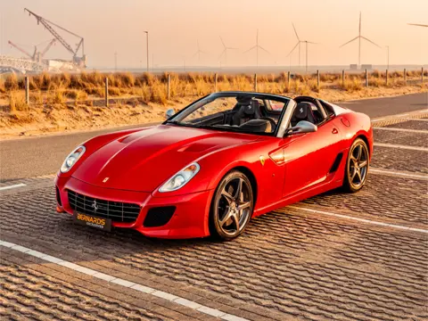 Ferrari 599 SA Aperta - Rosso F1 2007 - 1 of 80 (bj 2011)