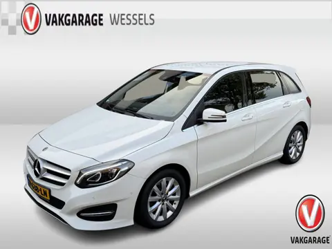 Mercedes-Benz B-Klasse 180 Automaat | PDC | Trekhaak | LED |