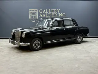 Mercedes-Benz 220S "Driving project" Either restore it or just drive it like the last owner did, Bod
