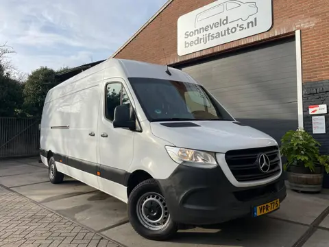 Mercedes-Benz Sprinter 317CDI Automaat, camera, Mbux, L3 trekhaak 3500kg