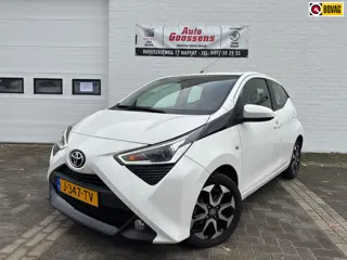 Toyota Aygo 1.0 VVT-i x-D-Team|Carplay|Camera|Airco