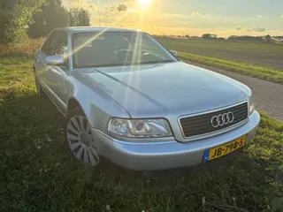 Audi A8 3.7 5V