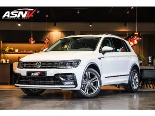 Volkswagen Tiguan 2.0 TSI 4Motion Highline, 220 PK, Pano/Dak, Leder/Vienna, R/Line/In/Exterieur, DAB