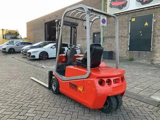 BT CBE16T 1600KG 2.90METER (bj 2005)