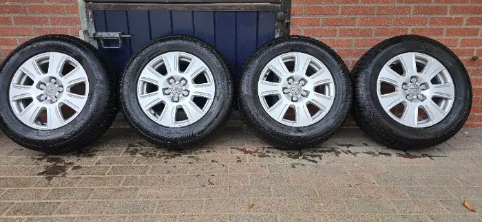 Originele AUDI LM velgen 16 215 65 16 7mm profiel