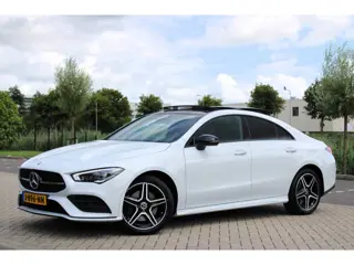 Mercedes-Benz CLA-klasse 250 e AMG l Pano l Sfeer l Camera