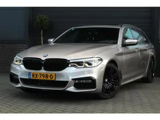BMW 5-serie Touring 540i xDrive M-Sport High Executive | Panorama Dak | Comfort Stoelen | Trekhaak |