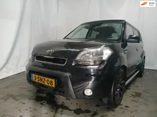 Kia Soul 1.6 CRDi X-ecutive SCHADEAUTO!!