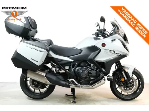 Honda NT 1100 DCT (bj 2024, automaat)