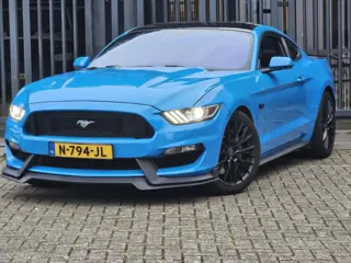 Ford Mustang Fastback 5.0 GT 421PK