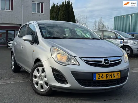 Opel Corsa 1.4-16V Edition/Eerste eigenaar/APK 06-2026