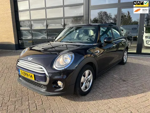 Mini Mini 1.5 Cooper Business, Navi, Airco,zuinig