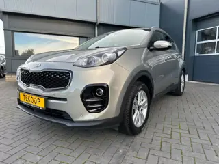 KIA SPORTAGE 1.6 GDi DynamicLine Navi Camera Leder Trekhaak 