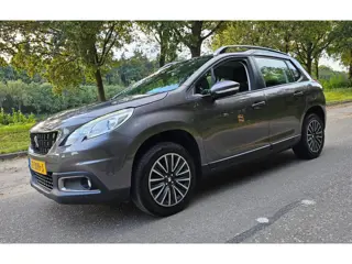 Peugeot 2008 1.2 PureTech NL Auto ! Navi ! Led ! Airco !