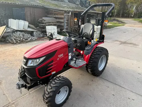 Tym T255 Hst  ex demo (bj 2024)