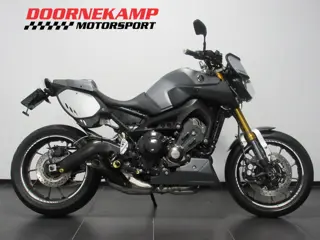 Yamaha MT-09 SPORT TRACKER (bj 2016)