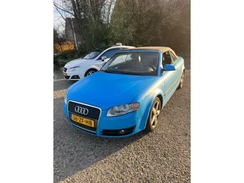 Audi A4 Cabriolet 2.0 TFSI TURBO Pro Line Exclusive