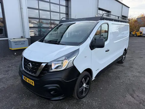 Nissan NV300 1.6 dCi 120 L2H1 ( Renault Trafic / Opel Vivaro)