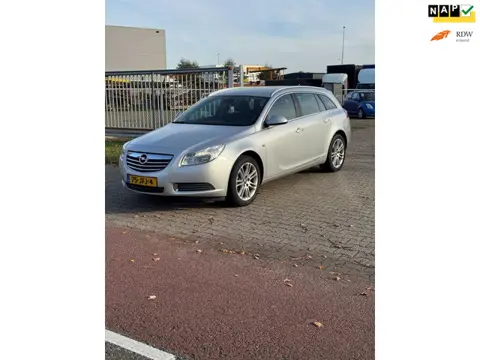 Opel Insignia Sports Tourer 1.8 Edition