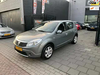 Dacia Sandero 1.2 Lauréate 3e Eigenaar! Airco NAP APK 1 Jaar
