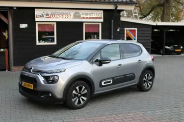 CITROEN C3 1.2 PureTech Shine - Carplay Navi DAB Stoelverwarming 24.000 KM