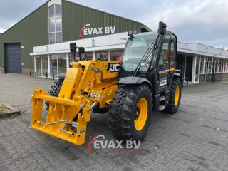 JCB 542-70 AgriXtra (bj 2025)