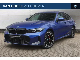 BMW 3 Serie 330e M Sport Automaat / Schuif-kanteldak / Trekhaak / Sportstoelen / Achteruitrijcamera 