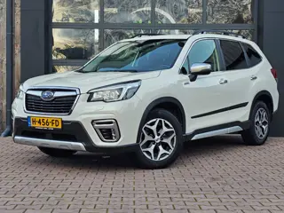 Subaru Forester 2.0i e-BOXER Luxury | Automaat | Trekhaak | Elek. klep | X Mode | ACC | Stoelverwarm